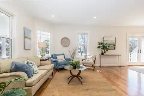 Charming Home in a Vibrant Neighborhood
