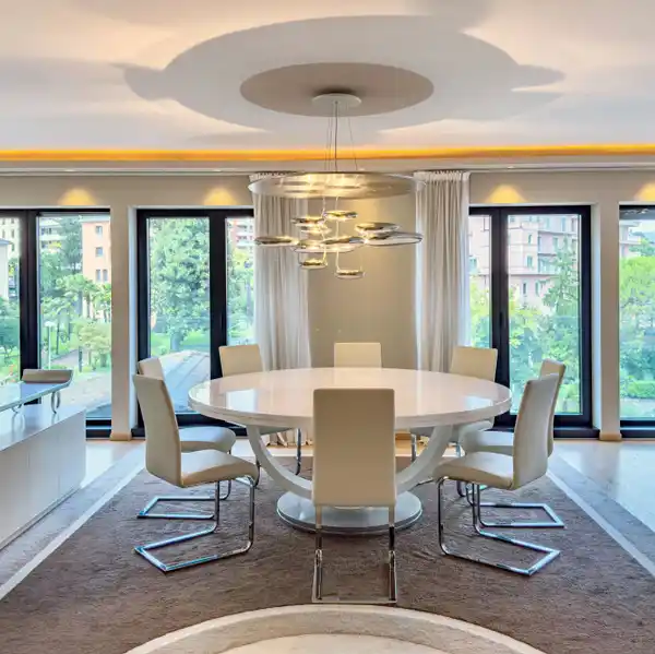 MODERN APARTMENT IN CONVENIENT LOCATION