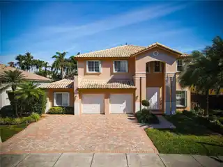 Prestigious Doral Isles Riviera