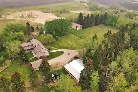 Rare 80-acre Lifestyle Property