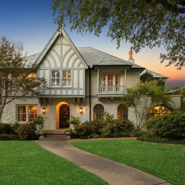 HISTORIC TUDOR ELEGANCE WITH MODERN POOLSIDE LUXURY