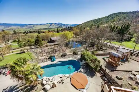 Rare Blend of Serenity and Luxury
