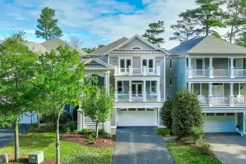 Furnished Bayfront Escape with Endless Water Views
