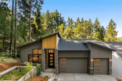 Thoughtfully Designed Brand New Contemporary Home