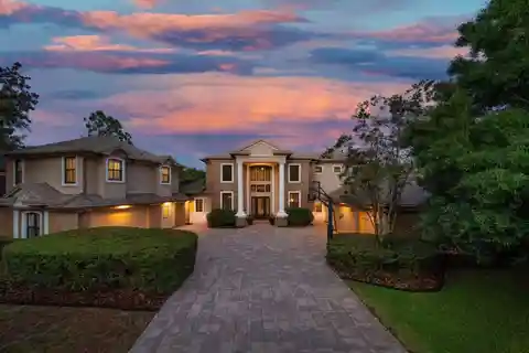 Amazing Multi-Generational Home