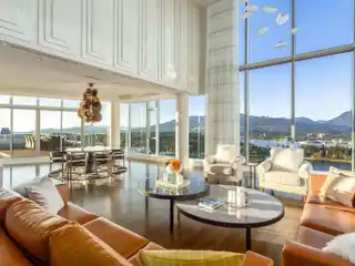 Prestigious Oceanfront Penthouse at Three Harbour Green