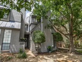 Delightful Residence in Coveted Location