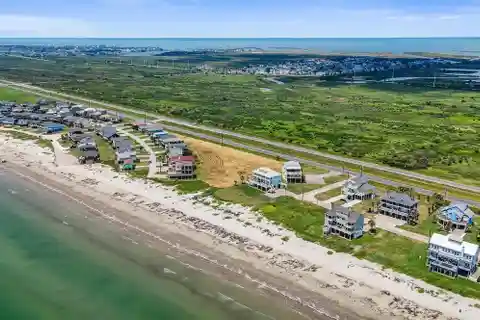 Exceptional Whispering Shores Beachfront Property