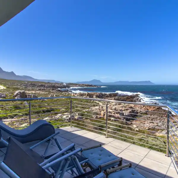 NEWLY BUILT HOME WITH PRIVATE BEACH