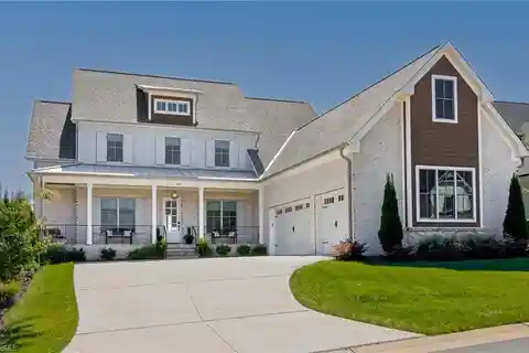 Refined Living in the Oaks in Brookberry Farm