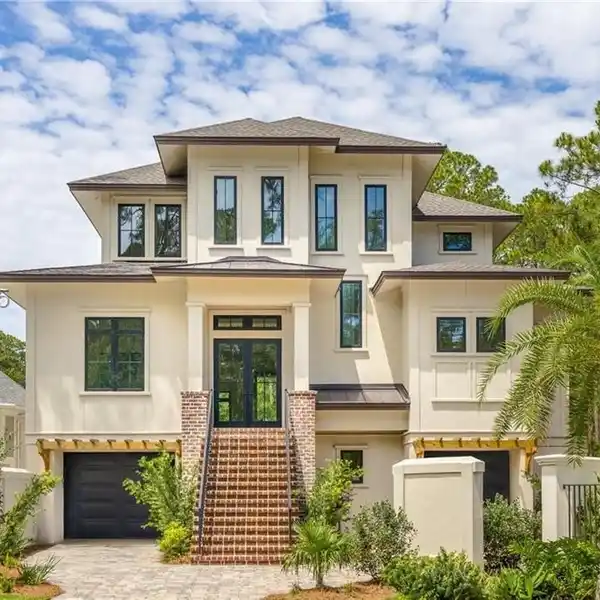 BRAND NEW MODERN COURTYARD HOME IN WEXFORD!