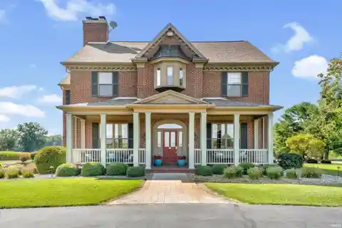 Luxury, Privacy, and Functionality