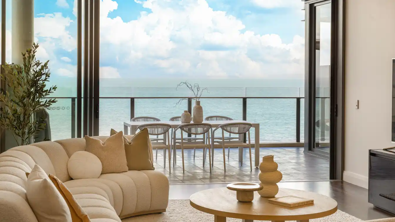 Magnificent Apartment Offering Captivating Coastal Views