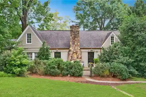Charming Home  in Peachtree Heights East