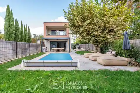 Thoughtfully Designed Contemporary Family Home