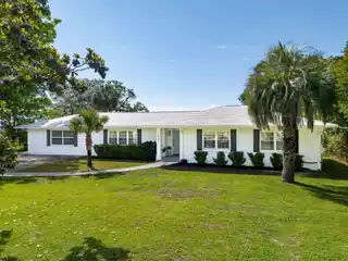 Marshfront Retreat with Private Creekside Dock
