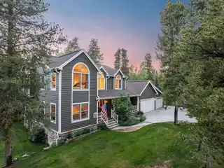 A Local Builder’s Personal Custom Home