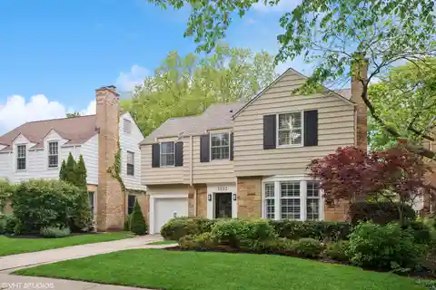 Beautifully Updated and Maintained Colonial