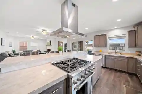 Beautiful Condo with a Wonderful Open Layout