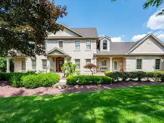 Beautiful Home Steps from Tippecanoe Country Club Golf Course