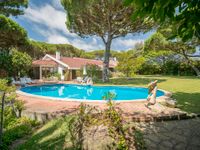 UNIQUE LOCATION VILLA IN QUINTA DA MARINHA, CASCAIS