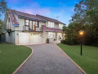 Elegant and Comfortable Sanctuary