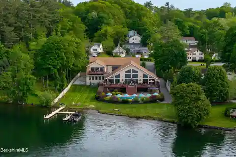 Extraordinary Opportunity on Pontoosuc Lake