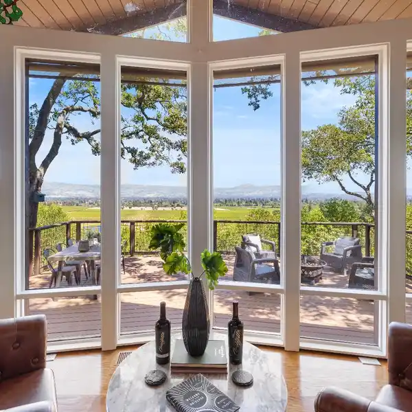 PRIVATE LIFESTYLE PROPERTY IN NAPA COUNTY