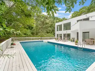 Bright and Open Contemporary Home for Rent