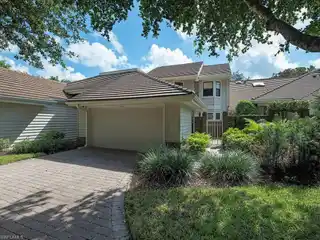 Rarely Available Attached Villa in Pelican Bay