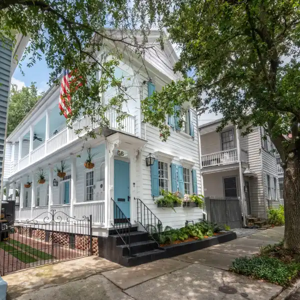 MASTERFULLY RENOVATED 1800S CHARLESTON SINGLE HOME