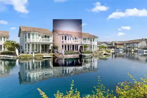Lakefront Property with Dock on East Lake Shores