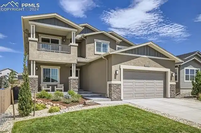 Gorgeous Custom-built Home in Coveted Cordera