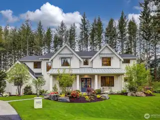 American Farmhouse Style Home in Three Rivers