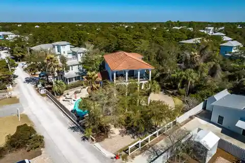 Spectacularly Renovated Retreat Steps to the Beach