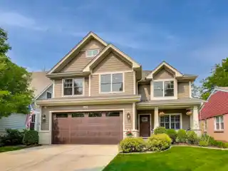 Spacious Modern Living Meets Outdoor Entertaining Oasis