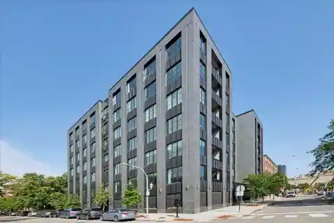 Extraordinary West Loop Residence