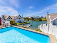 SPACIOUS HOME ON THE CANALS OF ST. FRANCIS BAY