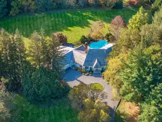 Reynwood Manor in Coveted Back Country Greenwich