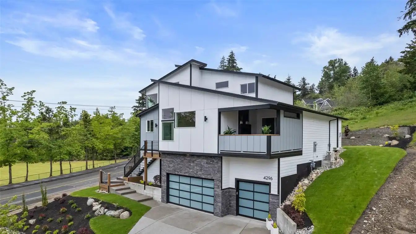 New Construction at River Rock Auburn