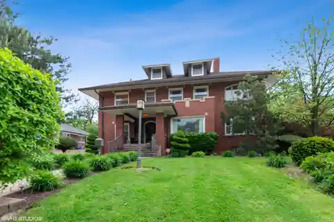 Exquisite Home in Beverly