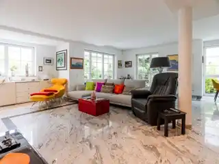 Garden Apartment in a Luxurious Villa