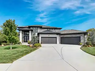 Award-Winning Don Julian Home with Theater