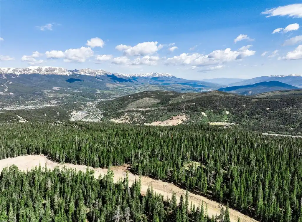 Five Acre Gently Sloping Parcel