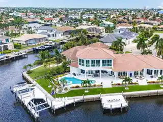 Waterfront Luxury at Its Pinnacle