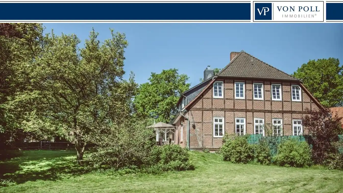 Your Private Refuge: Idyllic Country House with Holiday Apartment and Horse Keeping Facilities