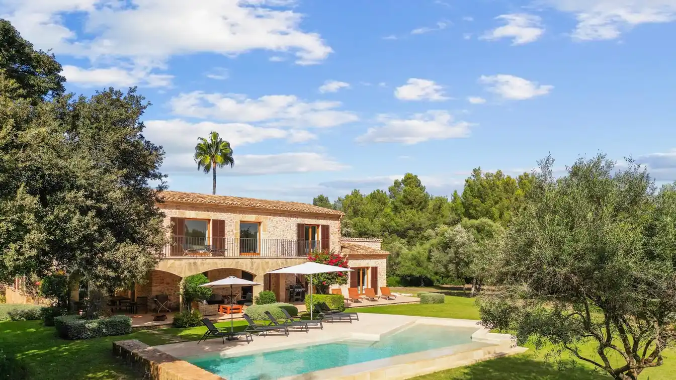 Minimalist Finca Close to the Pollensa Golf Course