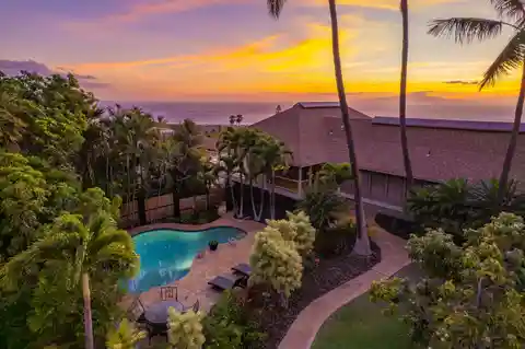 Exceptional Maui Meadows Residence