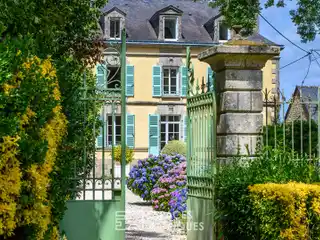 Elegant 19th-Century Manor