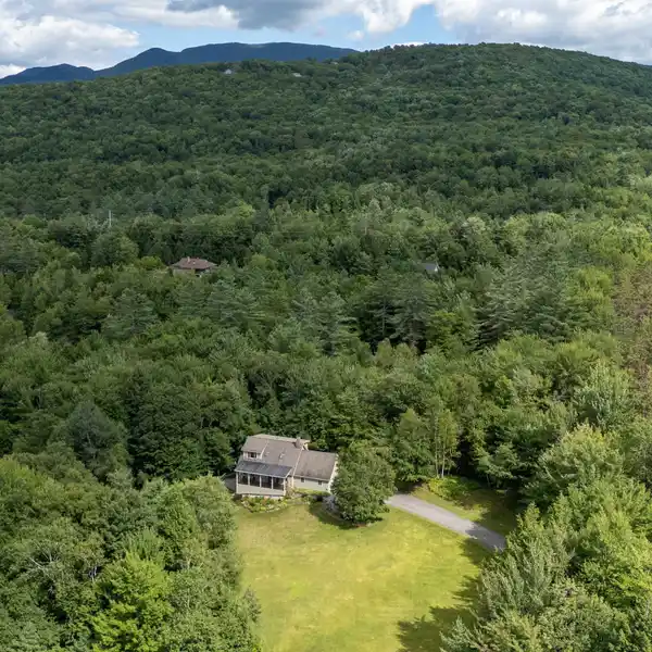 VERMONT LIVING AT ITS FINEST